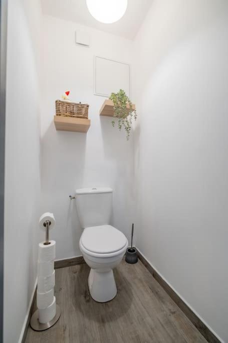 Le Trianon - Parking Prive Apartment Reims Luaran gambar