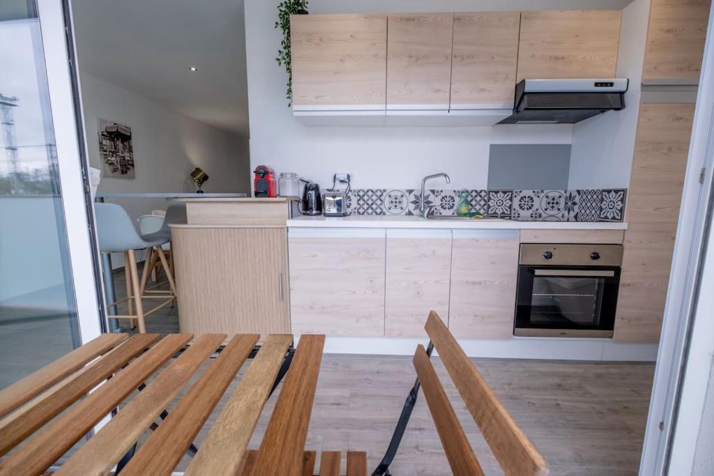 Le Trianon - Parking Prive Apartment Reims Luaran gambar