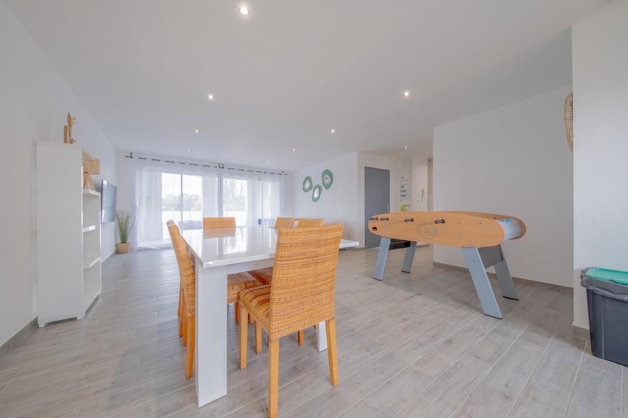 Le Trianon - Parking Prive Apartment Reims Luaran gambar
