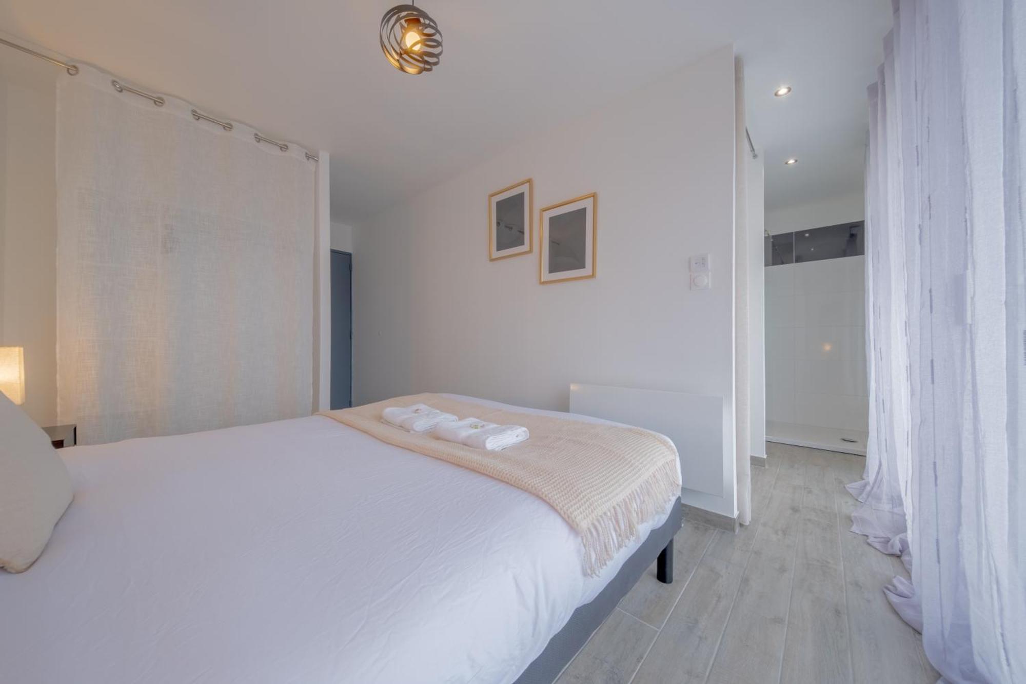 Le Trianon - Parking Prive Apartment Reims Luaran gambar