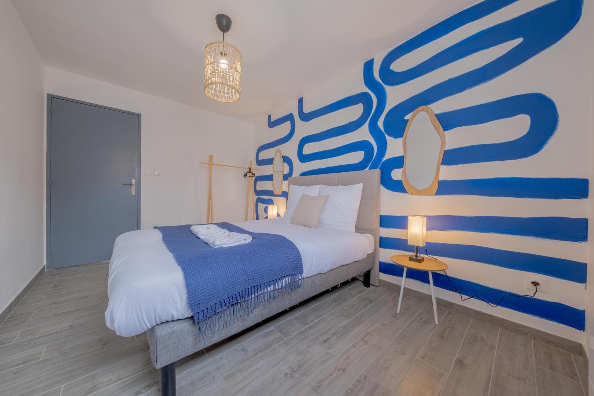 Le Trianon - Parking Prive Apartment Reims Luaran gambar