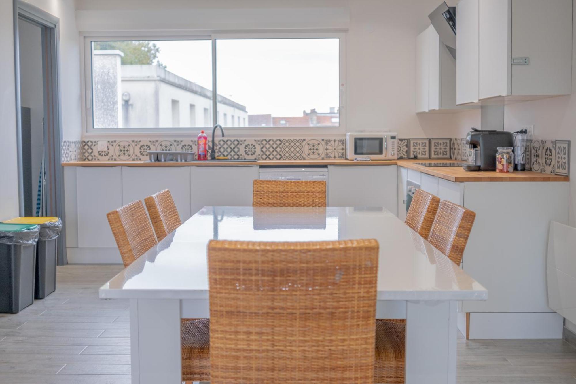 Le Trianon - Parking Prive Apartment Reims Luaran gambar